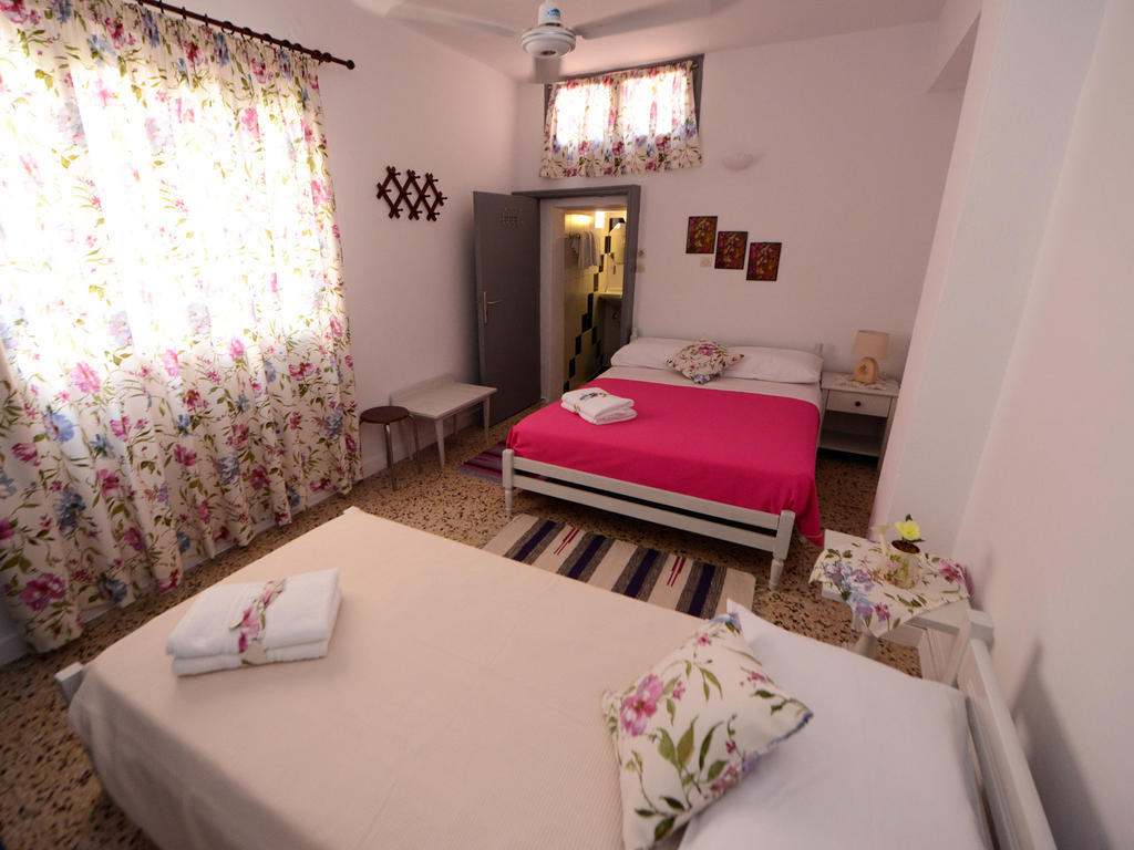 Rhodes City Medieval Inn מראה חיצוני תמונה
